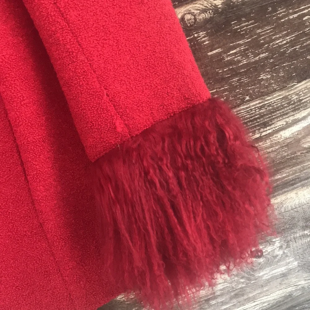 Elegant Mongolian Lamb Fur-Trimmed Women's Coat Christmas Red Medium - Picture 3 of 5